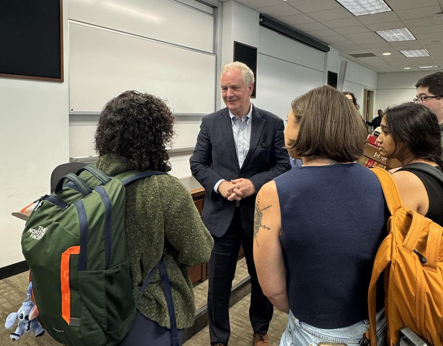Senator Chris Van Hollen with students